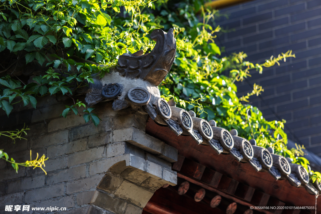 复古建筑地标旅游背景海报素材