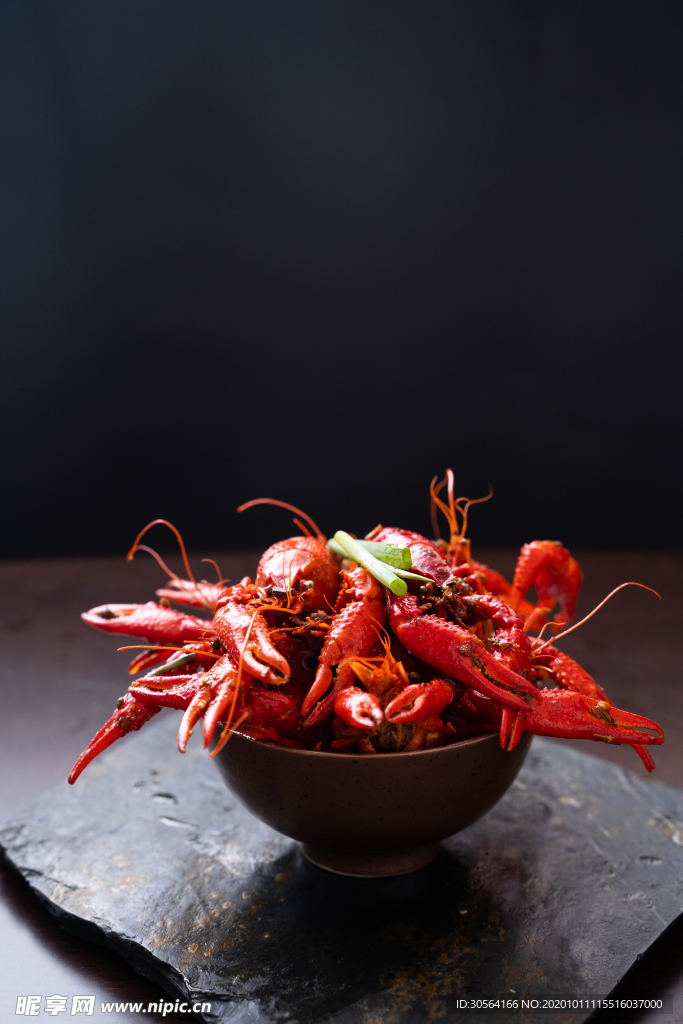 麻辣龙虾美食食材海报素材