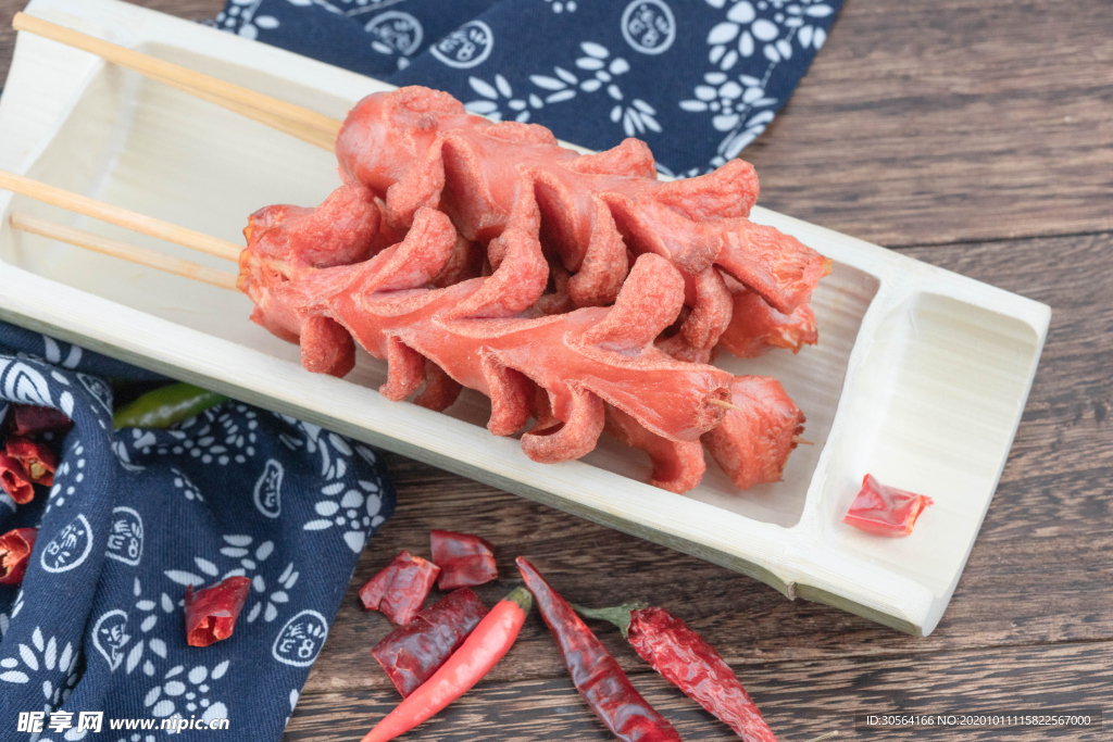 烤肠香肠美食食材海报素材