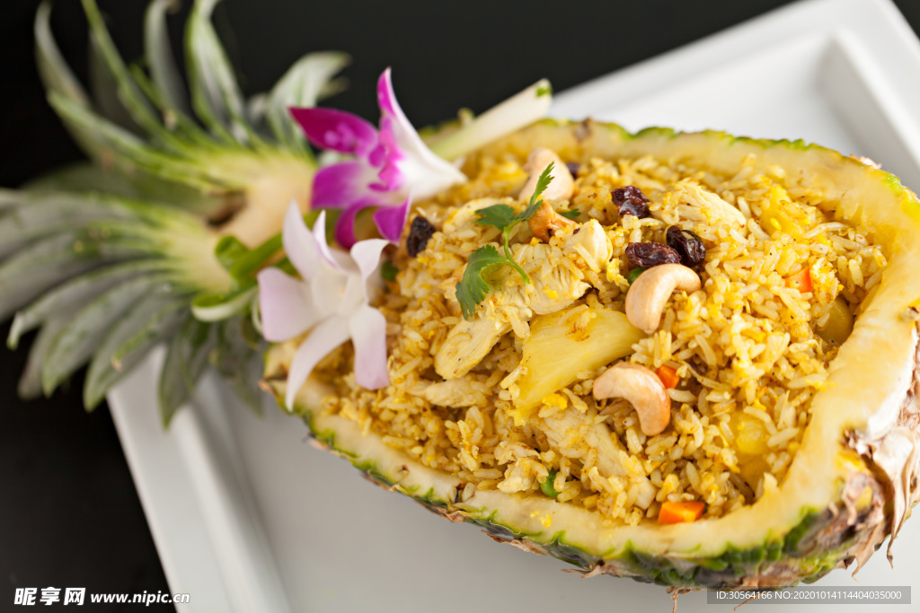 菠萝炒饭美食食材背景海报素材