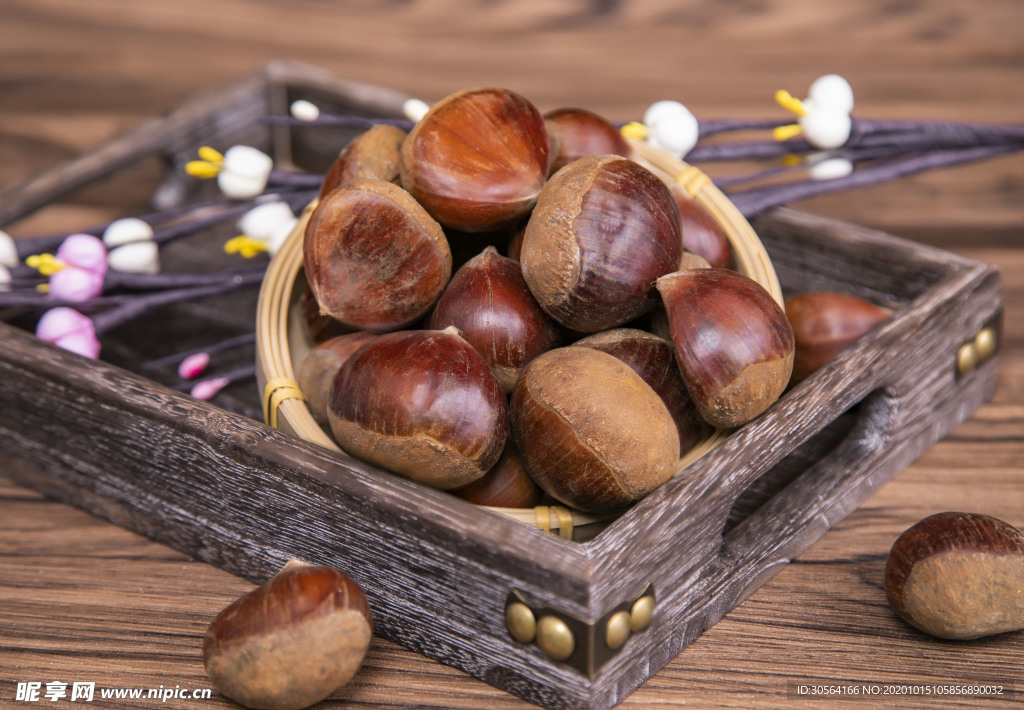 糖炒栗子零食美食背景海报素材