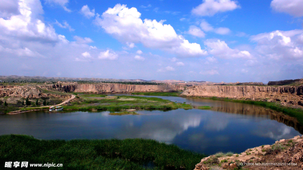 宁夏水洞沟人类史前文明考察遗址