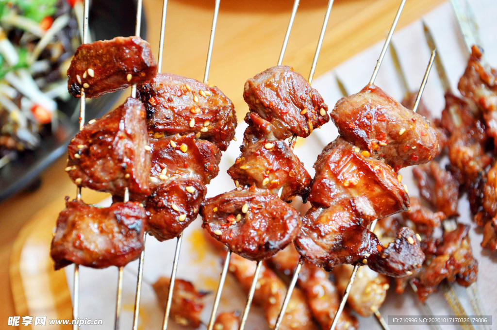 烤羊肉串