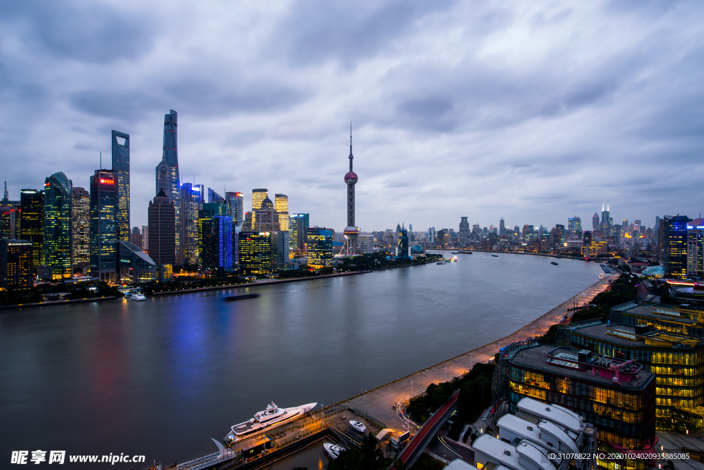 大城市建筑风景摄影