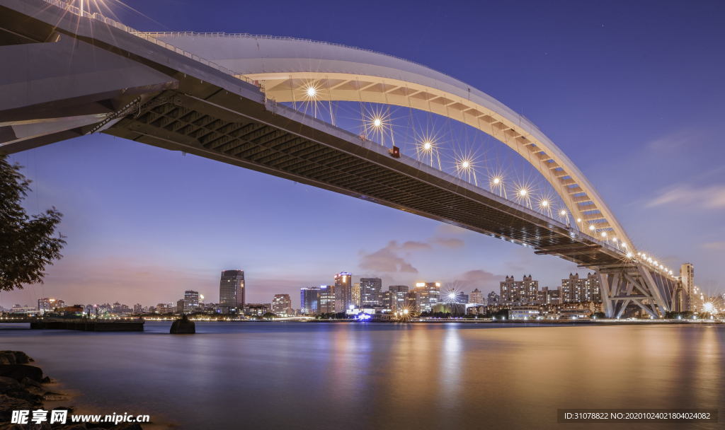 大城市地标建筑摄影