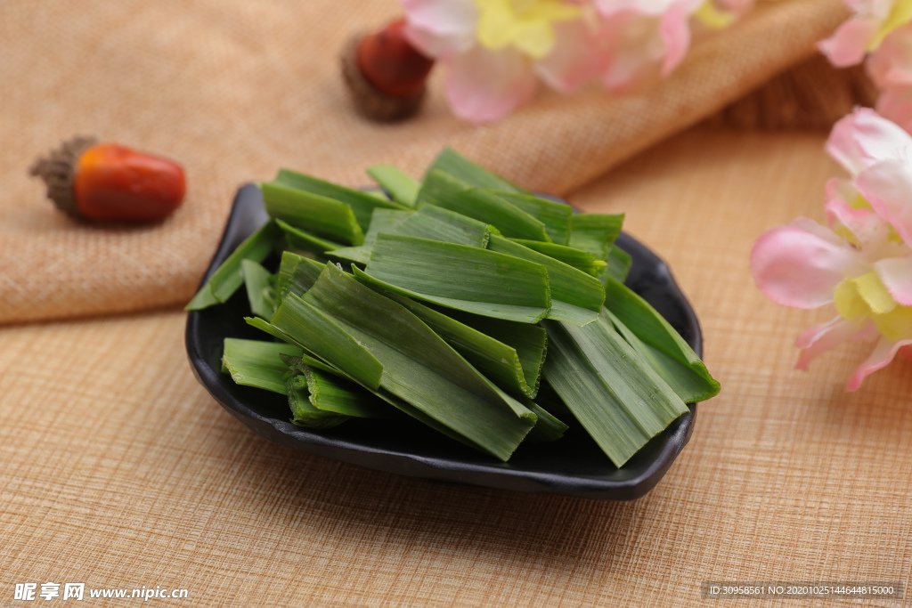 蒜 蒜叶 蒜头 青蒜苗 蒜苗叶