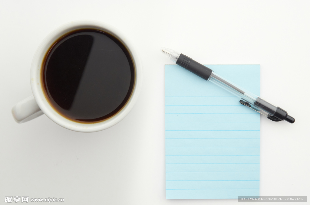 办公室场景咖啡