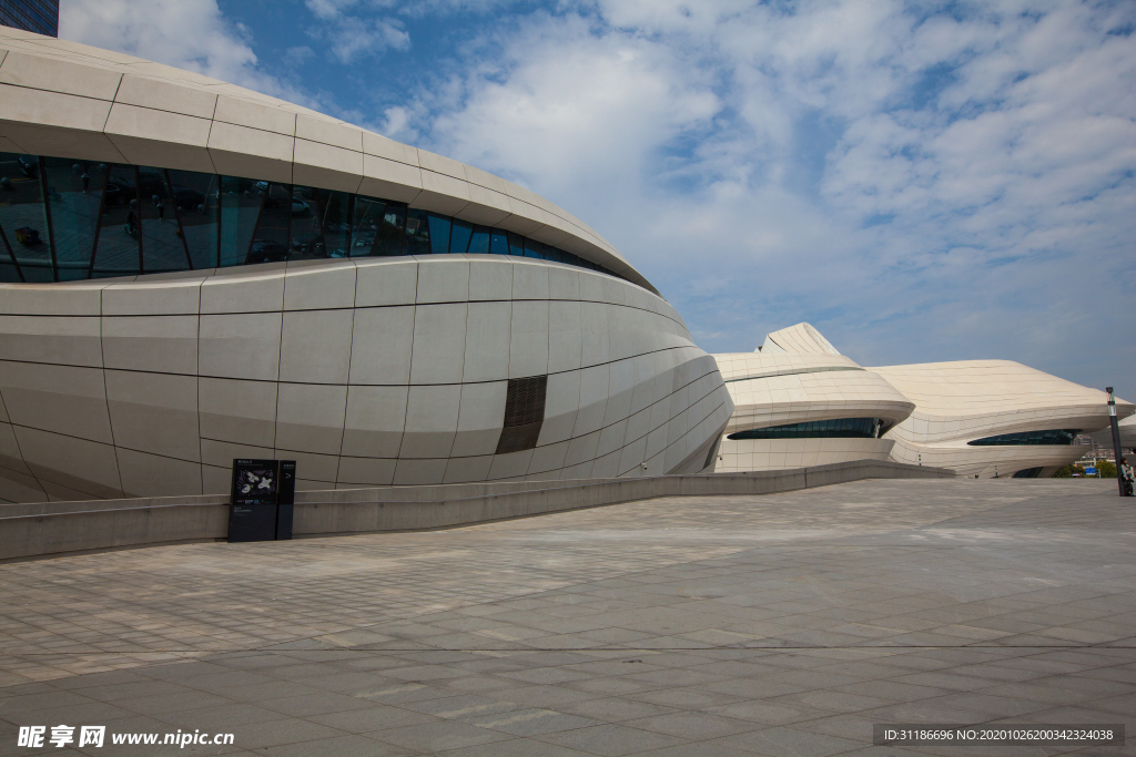 梅溪湖国际文化艺术中心