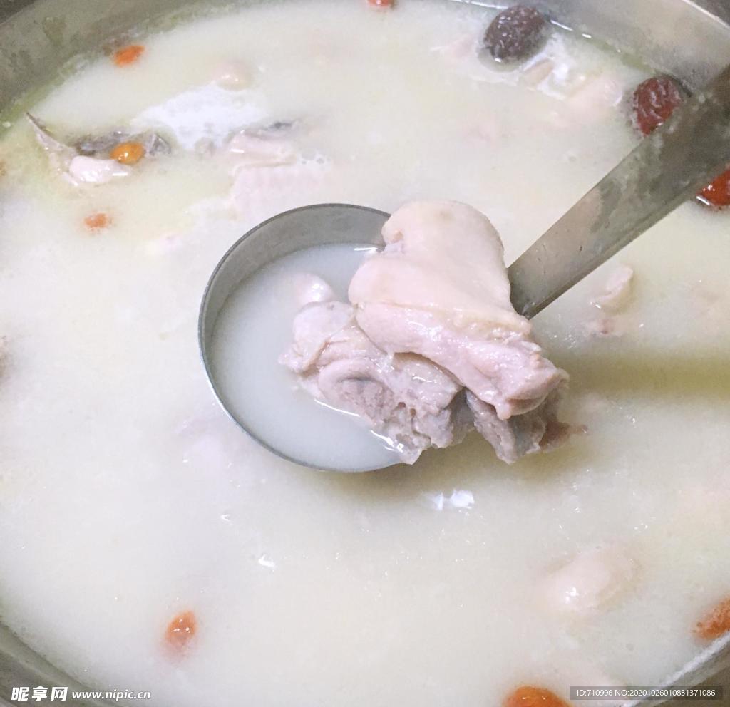 极品浓郁鲜鸡火锅汤底