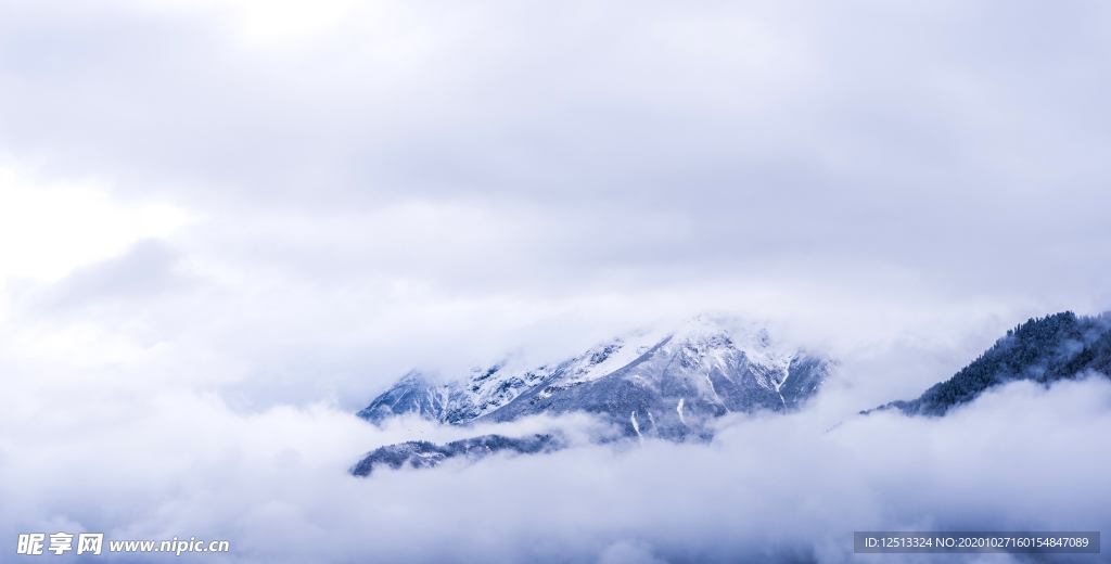 雪山
