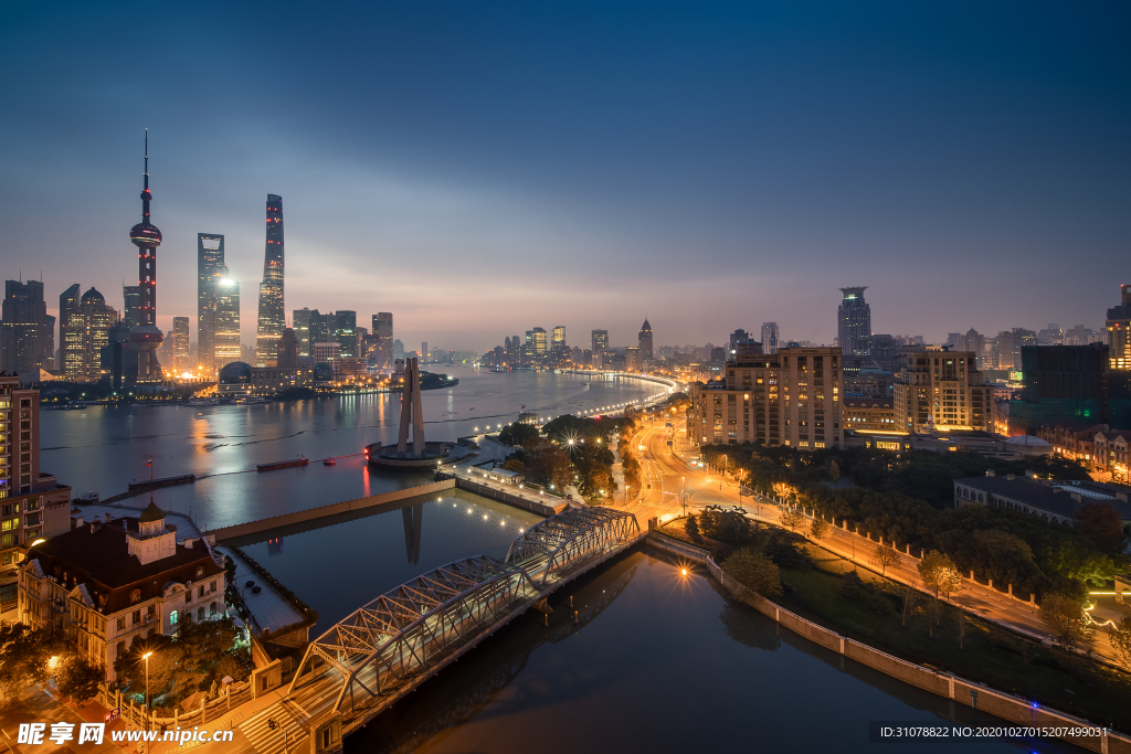 大城市建筑风景摄影