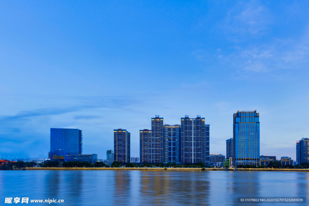 大城市建筑风景摄影