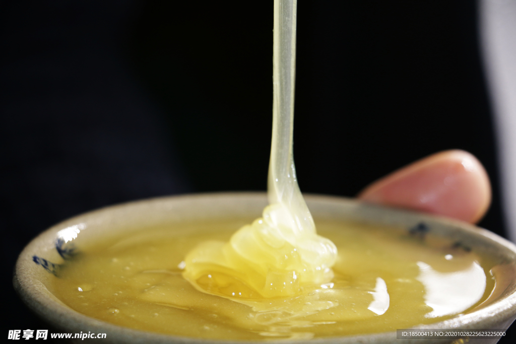 土蜂蜜图片微距