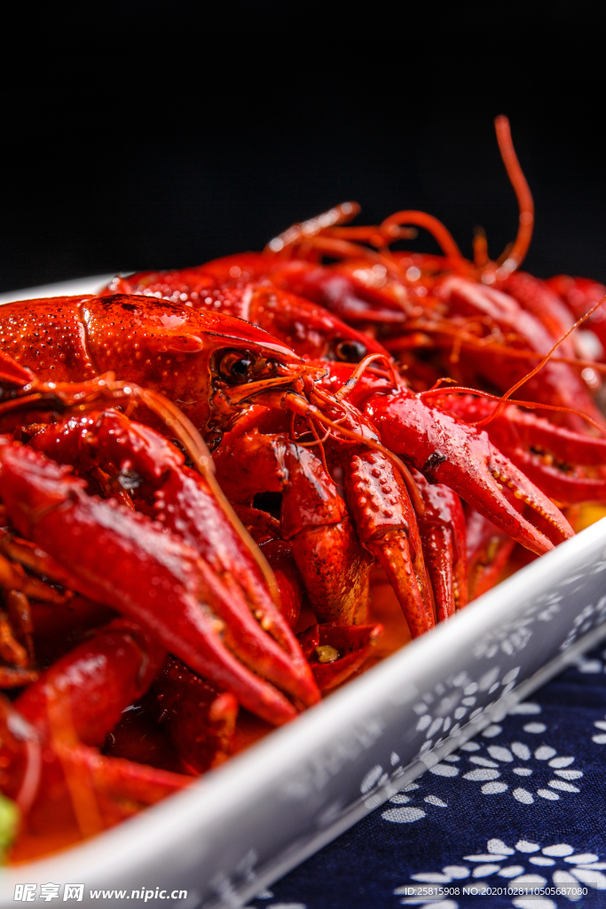 辣爆小龙虾