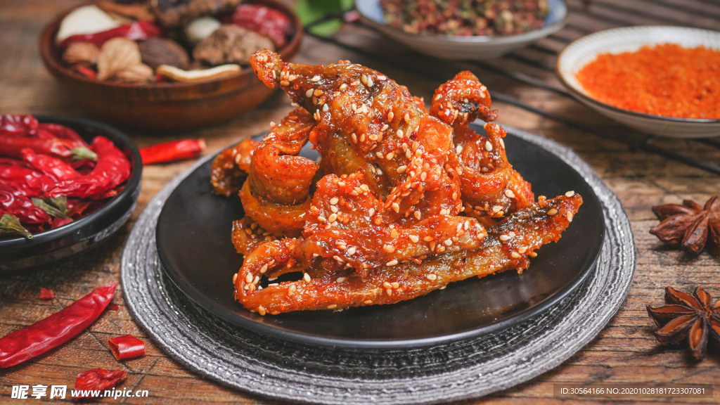 香辣小鱼美食食材背景海报素材