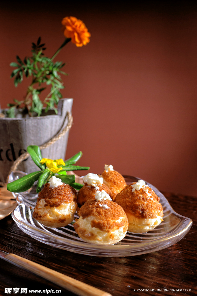 泡芙甜品零食背景海报素材