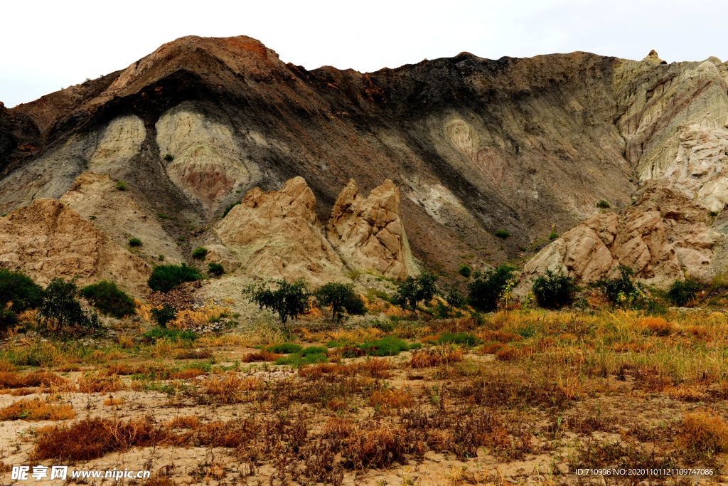 黄河红山峡之彩色丘陵