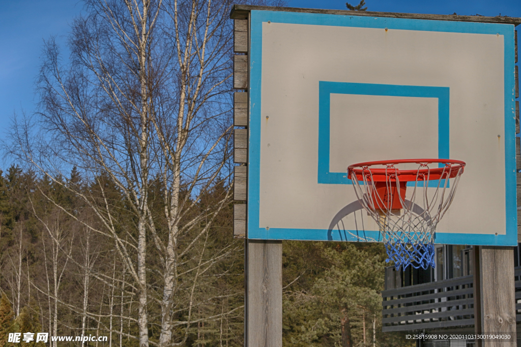 篮球框