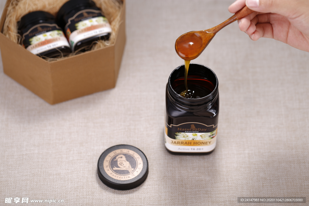 香甜营养的蜂蜜图片