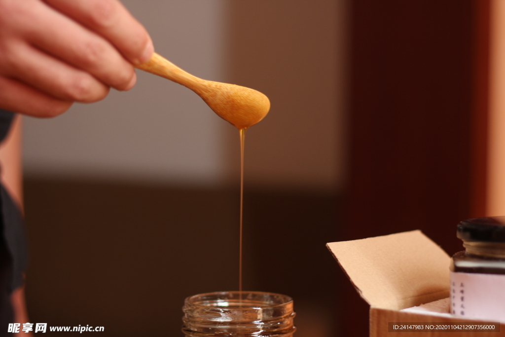 香甜营养的蜂蜜图片