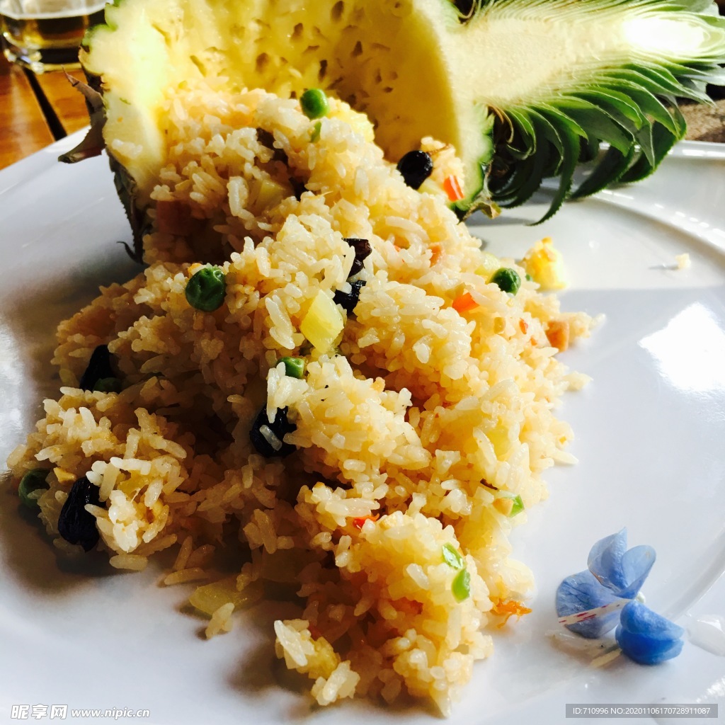 菠萝米饭
