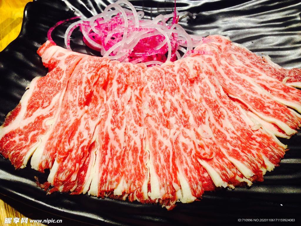 火锅牛肉拼盘