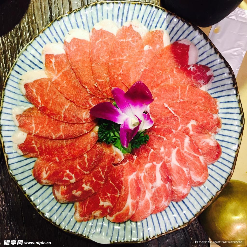 火锅牛肉拼盘