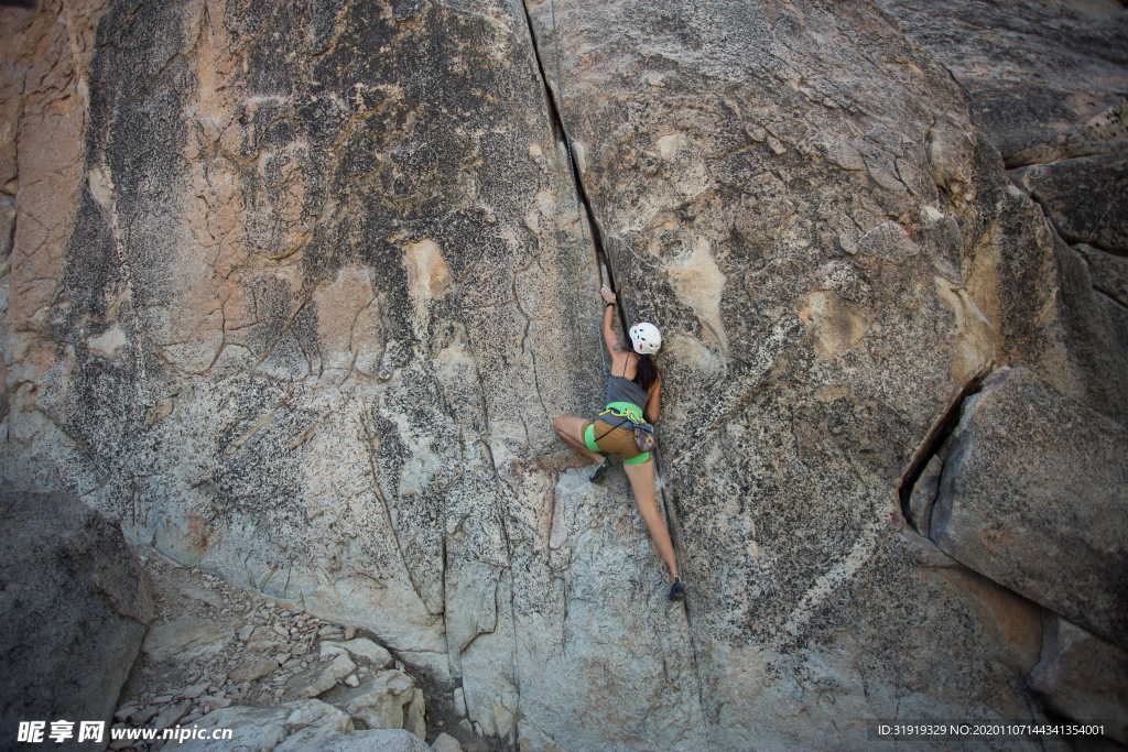 岩石 攀登 设备 速降 冒险