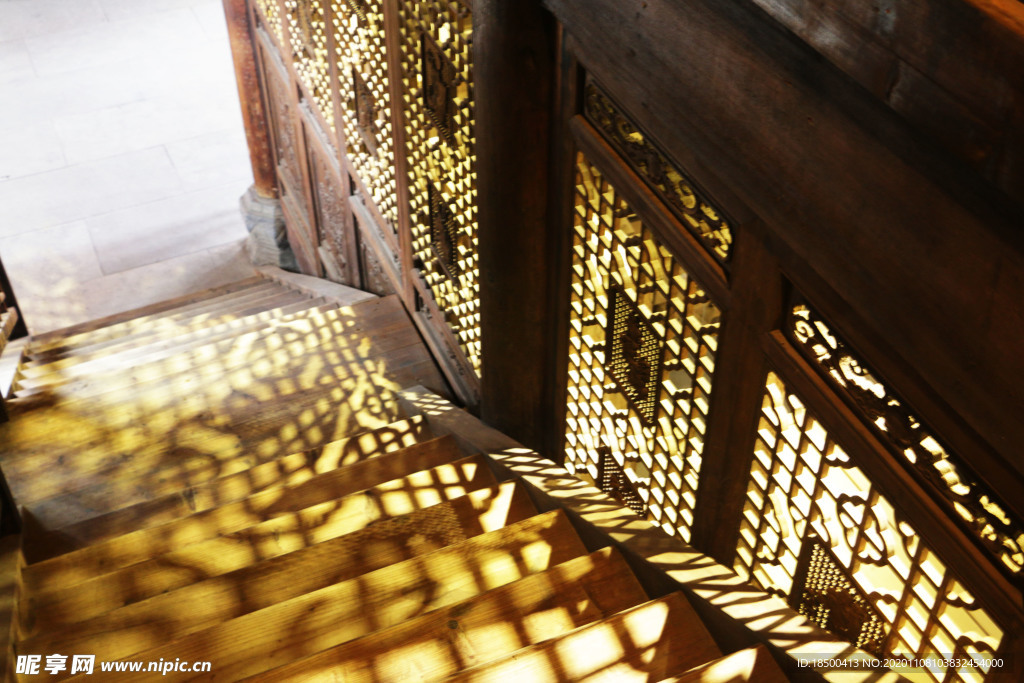 古代房子灯光拍摄