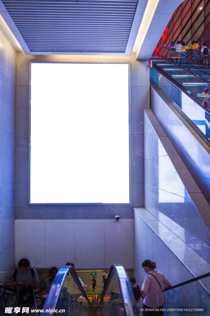 商场楼梯广告牌样机背景海报素材