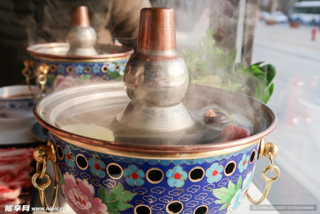 涮火锅新鲜羊肉