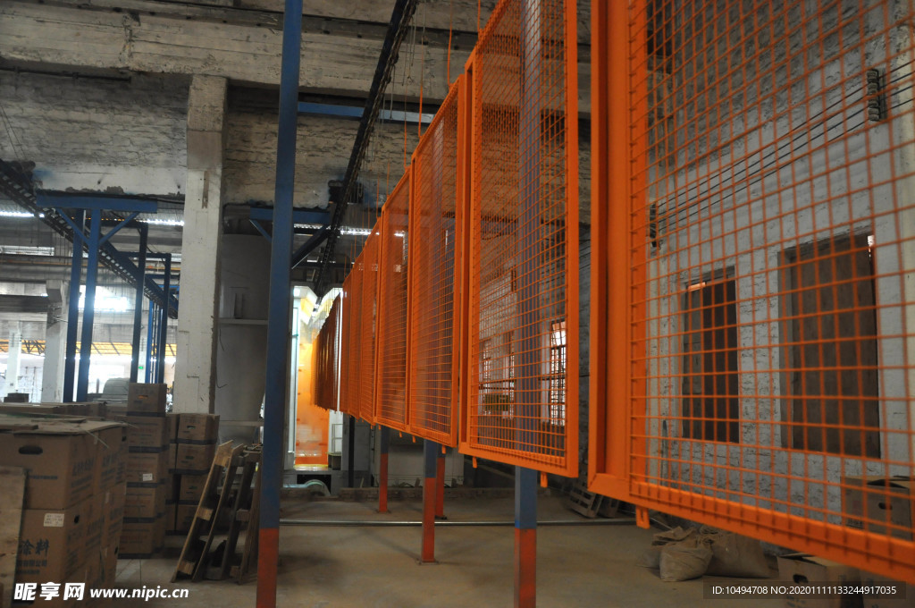 工厂铁栏自动烤漆生产线