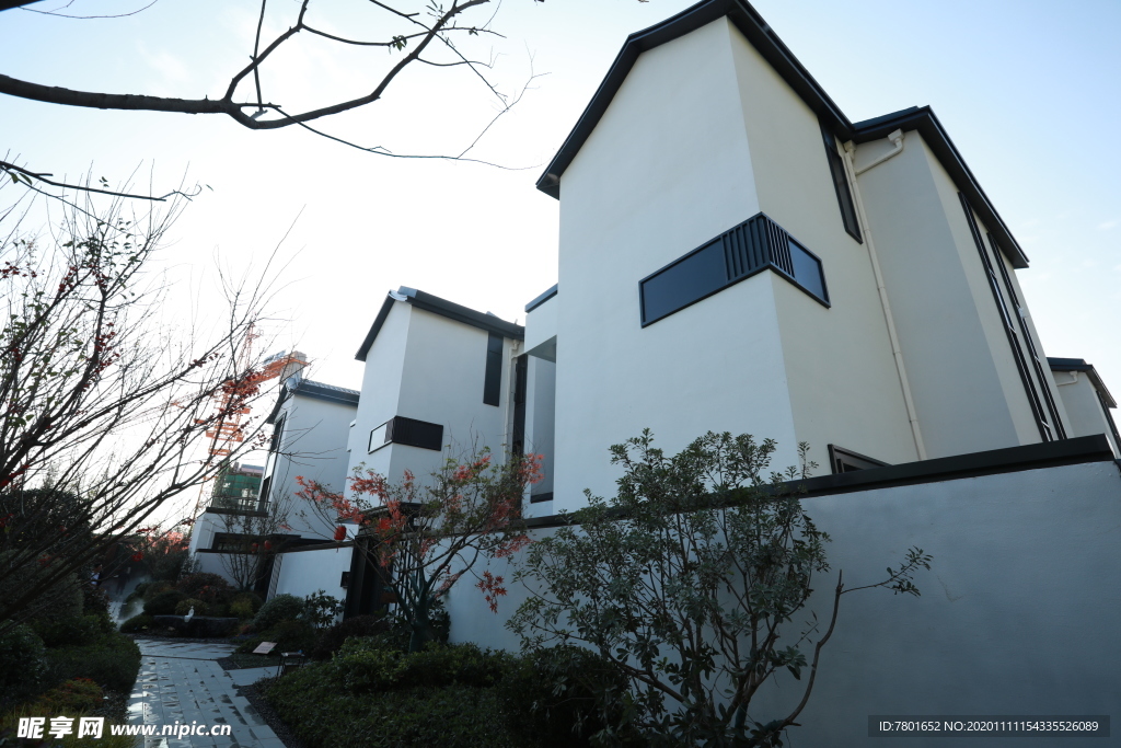 地产 新中式 别墅 实拍 院子