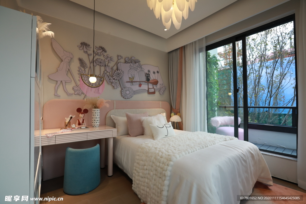 地产 新中式 别墅 实拍 女孩