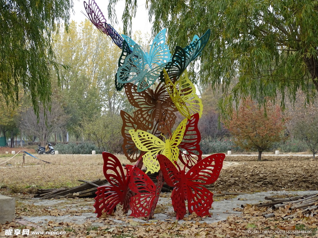 蝴蝶雕塑