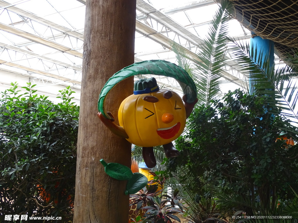 可爱南瓜雕塑