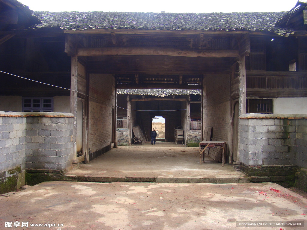 江西修水渣津查家老屋