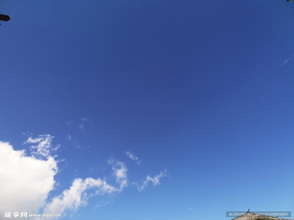 蓝天白云