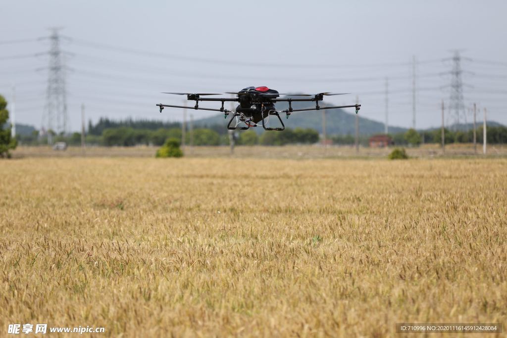 松江稻田洒农药用无人机