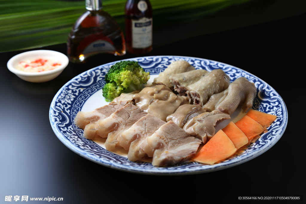 卤肉冷盘美食食材背景海报素材