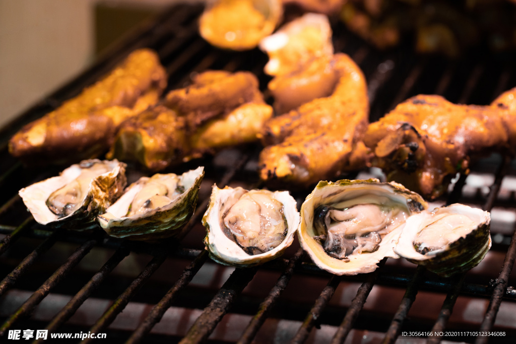 炭烤蛤蜊美食食材背景海报素材
