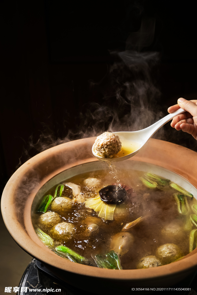 肉丸汤美食食材背景海报素材