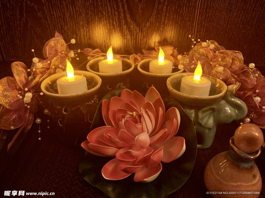 泰式按摩蜡烛摆放拍摄