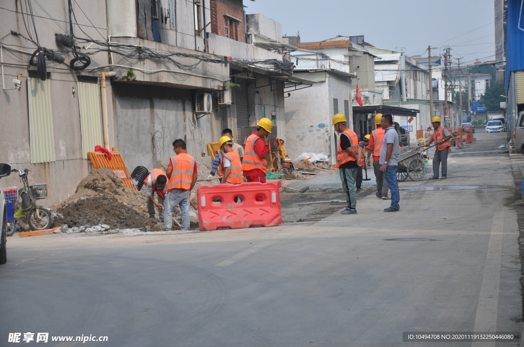 市政排水改造工地护栏工地现场