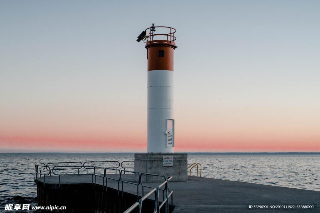 城市剪影 缤纷城市 彩色城市