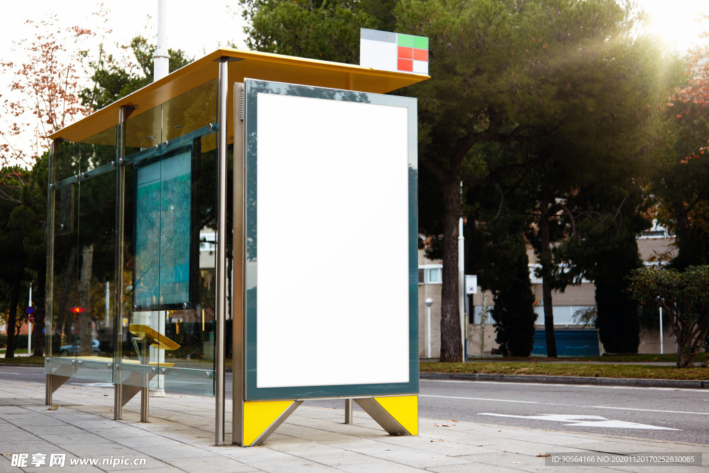 广告牌样机合成背景海报素材