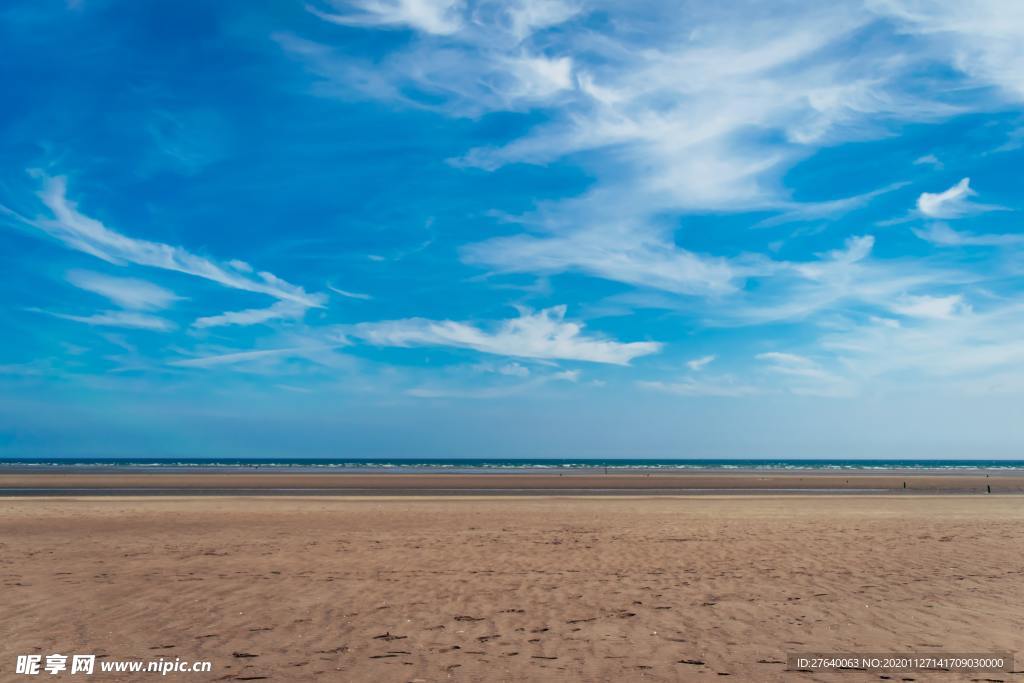 海边沙滩图片