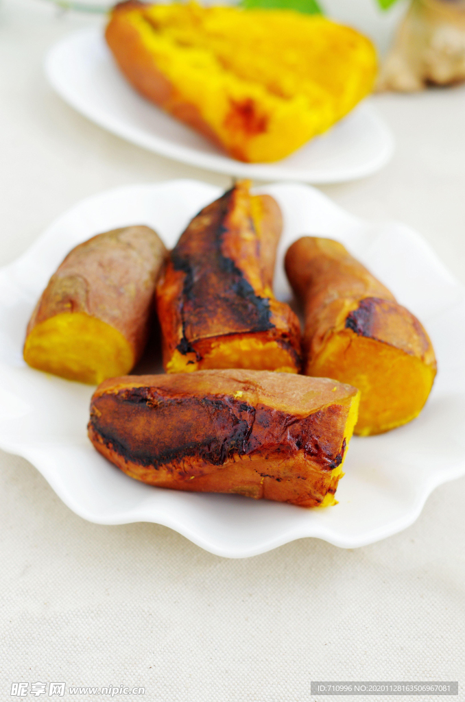 烤蜜薯红薯