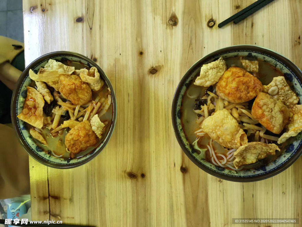 让人胃口大开的螺狮粉