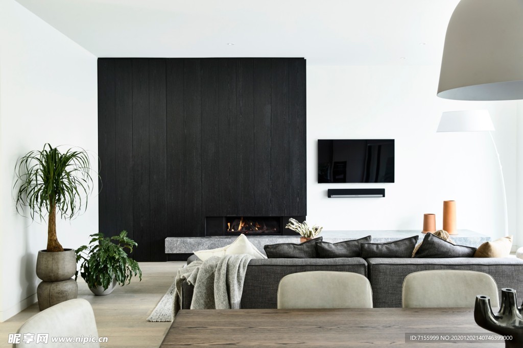 黑色电视背景墙